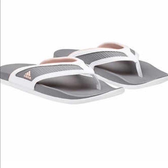 adidas cloudfoam flip flops